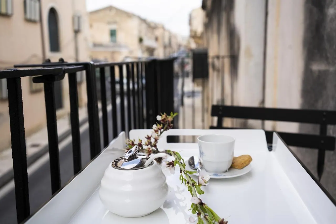 Due Residenze Da Gio Bed & Breakfast Noto
